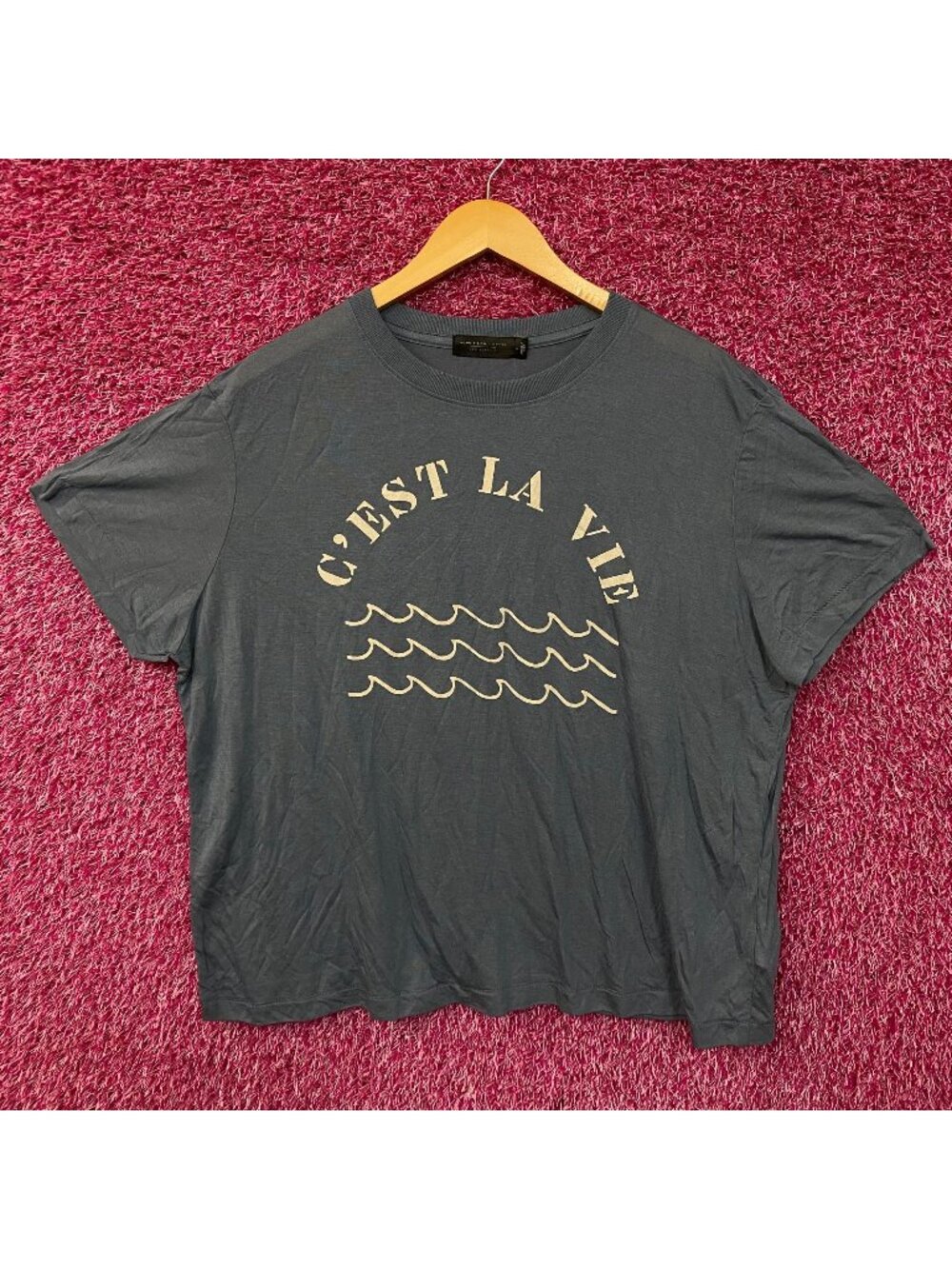 Junk Food Clothing C'est La Vie Vintage Tissue Women's Tee XL
